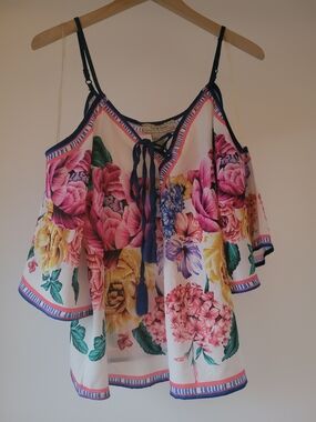 Flying Tomato Floral Cold Shoulder Top – Size L Boho Cottagecore